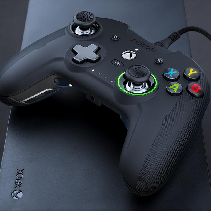 Produktbild Nacon Gaming Revolution X Controller (Xbox One X, Xbox Series X, Xbox One S, Xbox Series S)