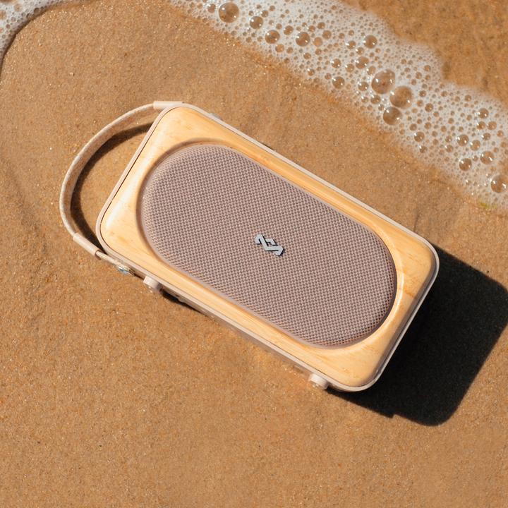 Actual product image House of Marley Roots Solar Bluetooth Speaker (14 h, Solar panel)