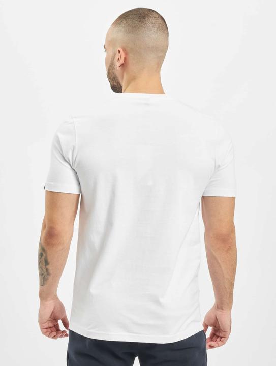 Actual product image Ellesse tee (S)