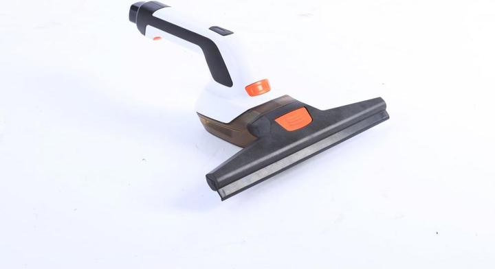 Actual product image Yard Force Battery window cleaner 4 Volt