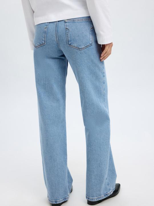 Produktbild Selected Femme Hellblaue Wide Fit Jeans (W31/L30)