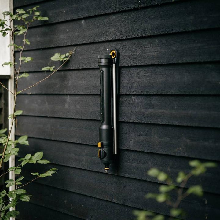 Actual product image Fiskars Zraszacz Wahadłowy Comfort M