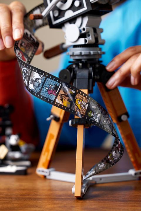Actual product image LEGO Camera - Homage to Walt Disney (43230, LEGO Rare Sets, LEGO Disney)