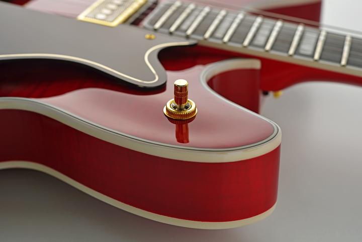 Produktbild Hagstrom E-Gitarre, 67' Viking, Wild Cherry Transparent (E-Gitarre, Ahornholz)