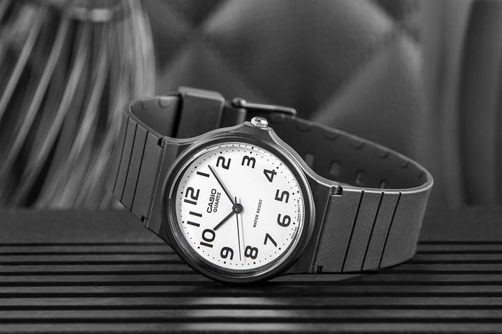 Immagine prodotto Casio Collezione - MQ-24-7B2LEG (Orologio da polso analogico, 34 mm)