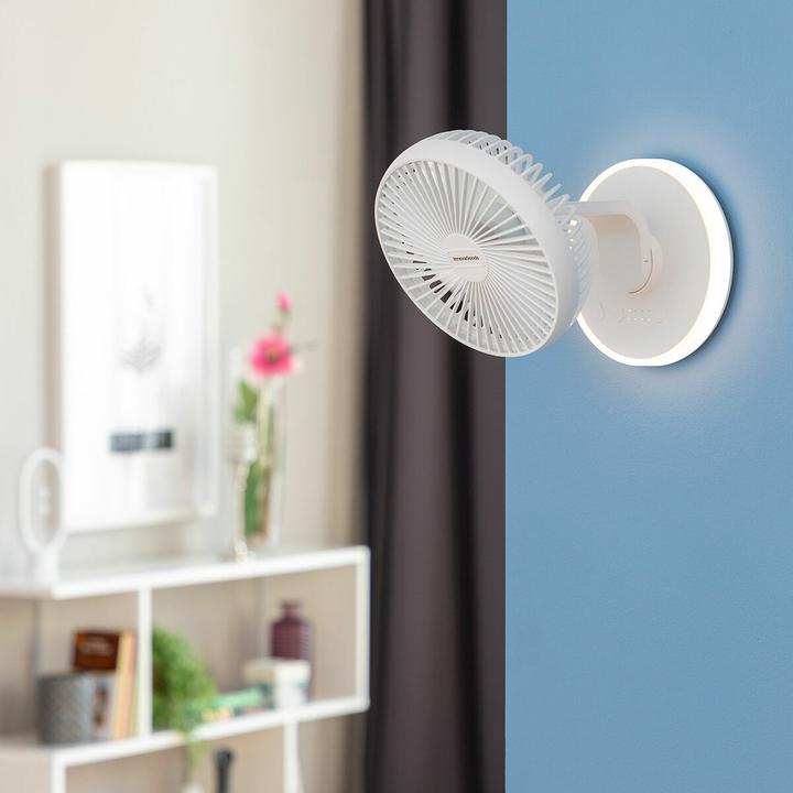 Produktbild InnovaGoods Tischventilator mit Akku und LED FanLed Ø6,6" 4000 mAh (40 dB)