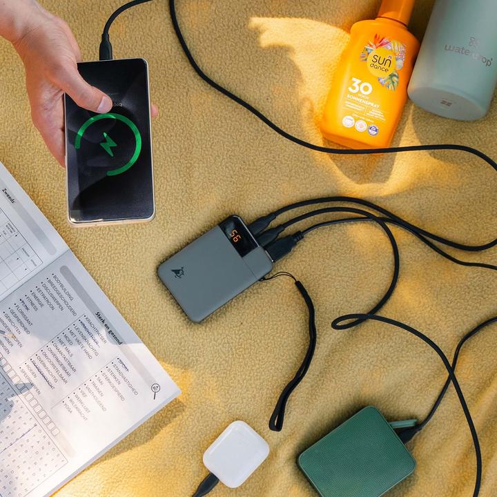 Productafbeelding Aqiila Powerbird B5B - Powerbank 5000 mAh, 12W - Zwart (5000 mAh, 12 W, 37 Wh)