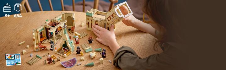 Produktbild LEGO Hogwarts: Dumbledores Büro (76402, LEGO Harry Potter)