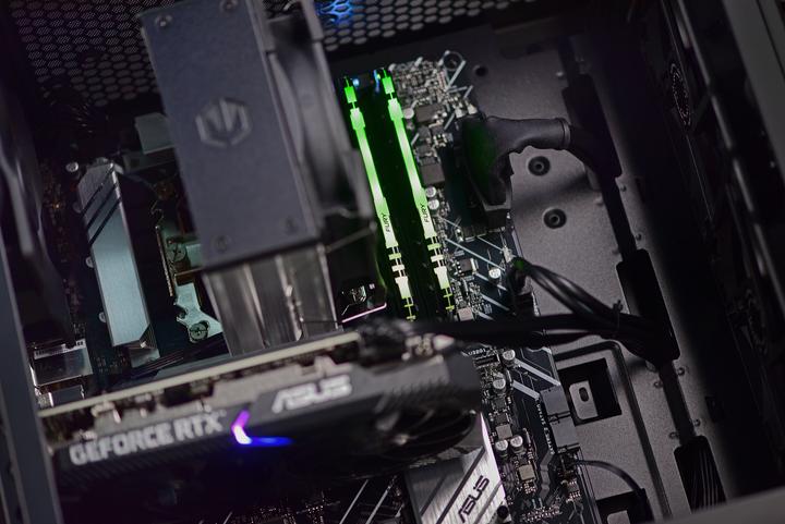 Produktbild Action Gaming PC (AMD Ryzen 5 5600X, 32 GB, 1000 GB, GeForce RTX 4070)