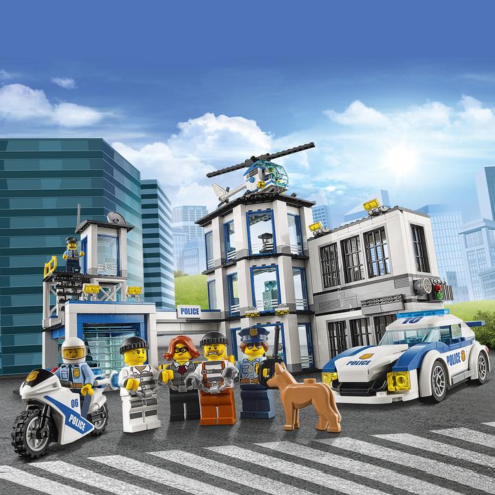 Produktbild LEGO Polizeiwache (60141, LEGO City)