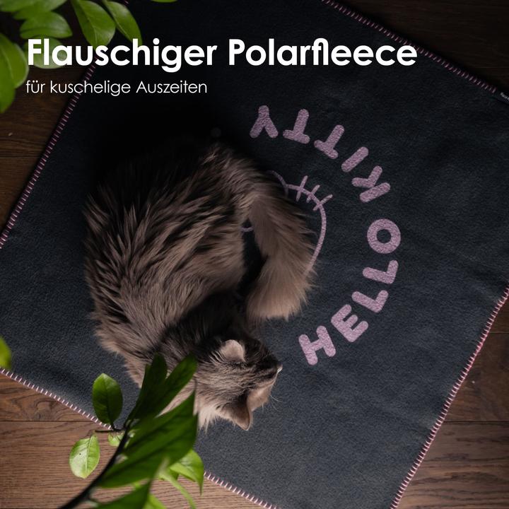 Produktbild LucyBalu CUDDLE Katzendecke - Hello Kitty Edition (Katze)