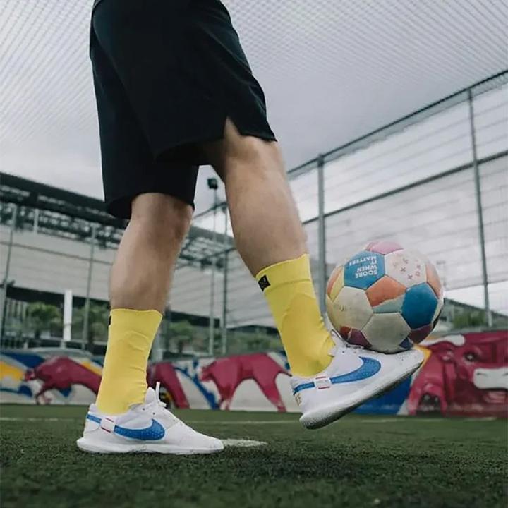 Immagine prodotto NovoSoxx Fussballsocken Gr. 42-47 Grip Socken Fussball Strümpfe GripSoxx Gelb (46 - 47, 42 - 46)