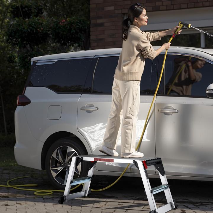 Produktbild Wiltec Alu Arbeitsplattform klappbar mobile Arbeitsbühne Tritthocker Gerüstturm (Arbeitsplattform, 126.50 cm)