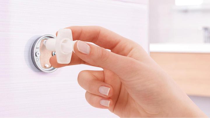 Actual product image tesa ESTEETIC towel ring incl. adhesive solution without drilling