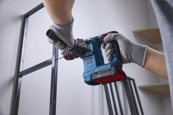 Produktbild Bosch Professional GBH 18V-18 X Akku-Bohrhammer mit ONECHUCK Solo (Akkubetrieb)