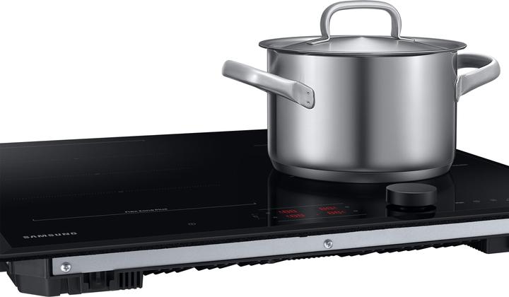 Actual product image Samsung NZ64B6058KK