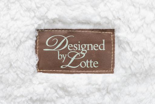 Productafbeelding Designed by Lotte Wush (Hond)
