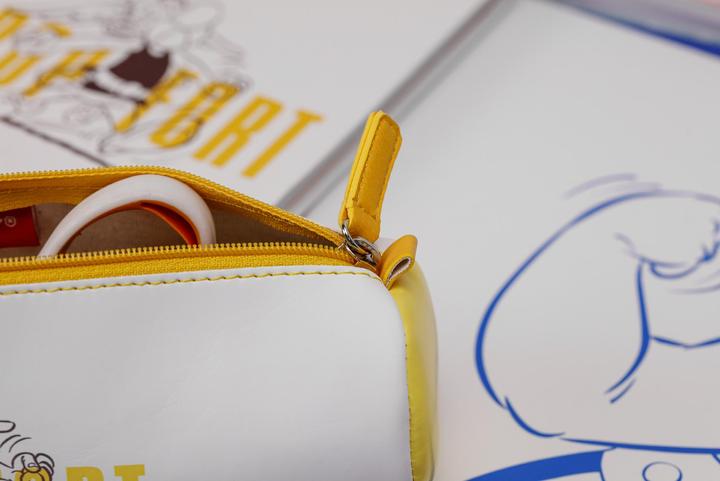 Actual product image Clairefontaine Asterix 5 round case