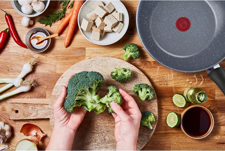 Actual product image Tefal Healthy Chef G1501923 Pan Wok / Frying Pan Round (28 cm, Wok, Frying pan, Aluminium)