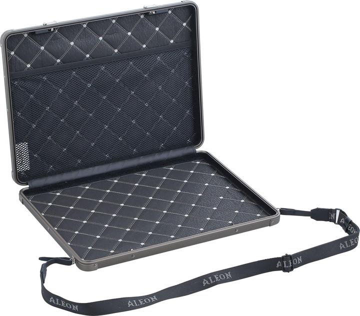 Actual product image Aleon Aluminium Laptop Sleeve 17" (18.30")
