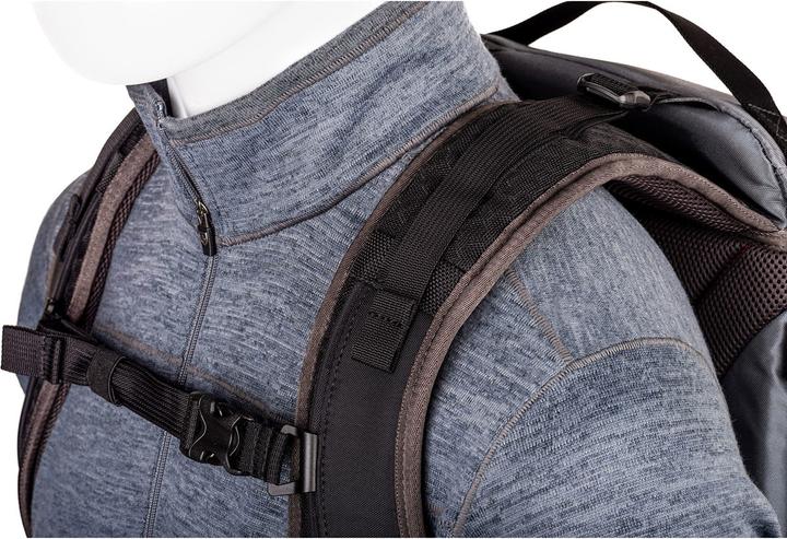Actual product image Mindshiftgear PhotoCross 15L (Camera shoulder bag, 20 l)