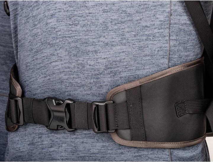 Actual product image Mindshiftgear PhotoCross 15L (Camera shoulder bag, 20 l)