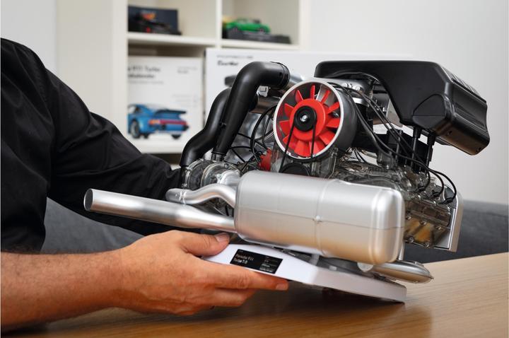 Productafbeelding Franzis Porsche 911 Turbo motor kit