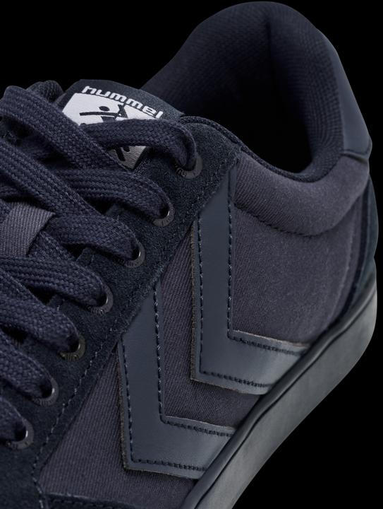 Produktbild hummel Slimmer Stadil Tonal Low (44)
