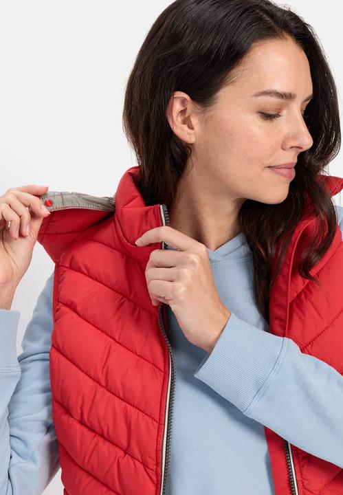 Actual product image Camel Active Recycled polyamide quilted waistcoat (34)