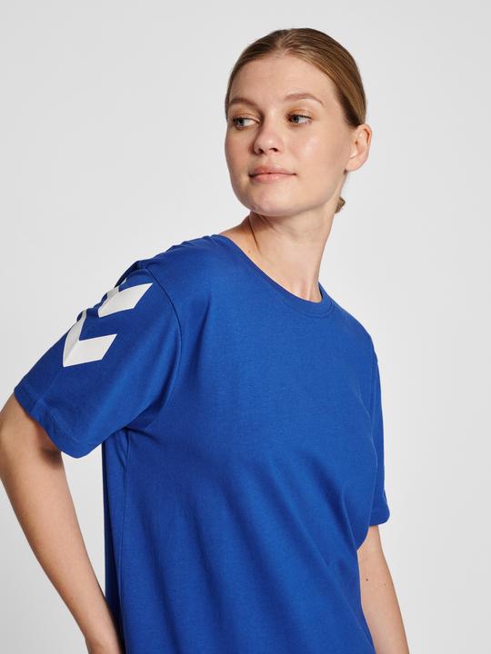 Actual product image hummel Legacy Chevron T-Shirt (L)