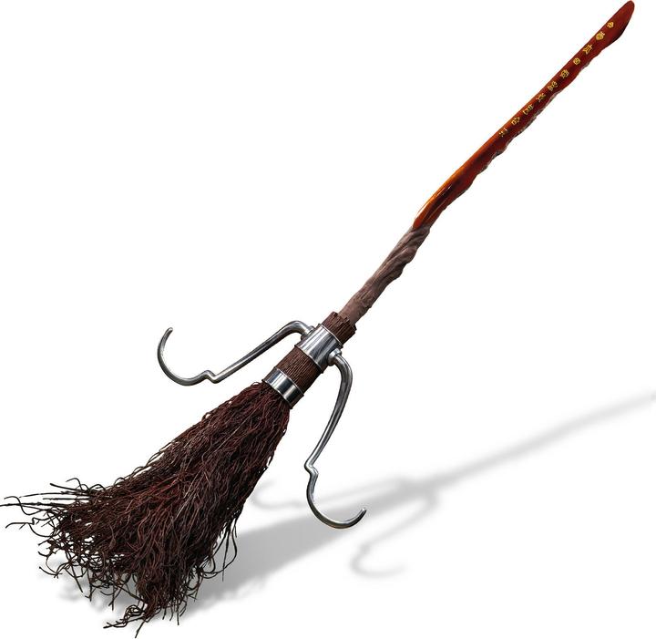 Image du produit Noble Collection Harry Potter: 1/1 Éclair de Feu - Balai volant