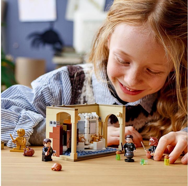Produktbild LEGO Hogwarts: Misslungener Vielsaft-Trank (76386, LEGO Harry Potter)