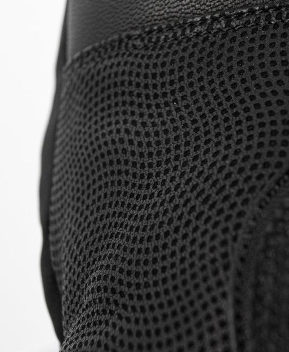Actual product image Reusch World Cup Warrior Mitten (8)