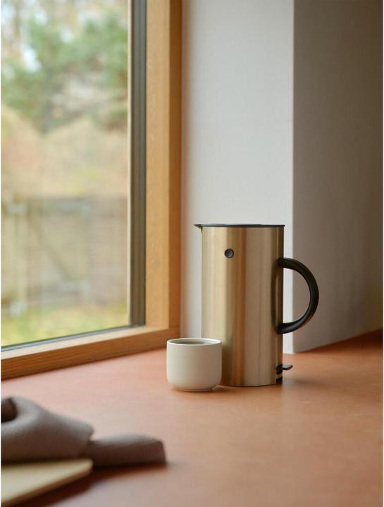 Produktbild Stelton EM Wasserkocher brushed brass (1.50 l, EU-Stecker)