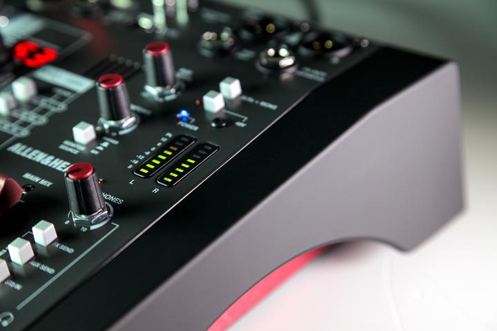 Produktbild Allen & Heath ZEDi-10FX (Studio- und Livemixer)