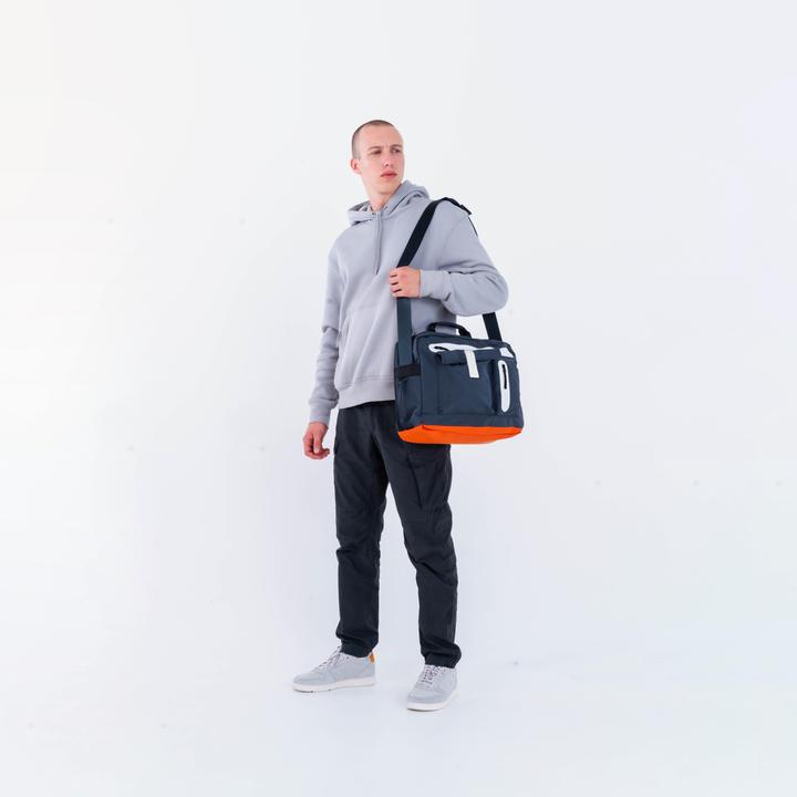 Actual product image Newfeel Backenger