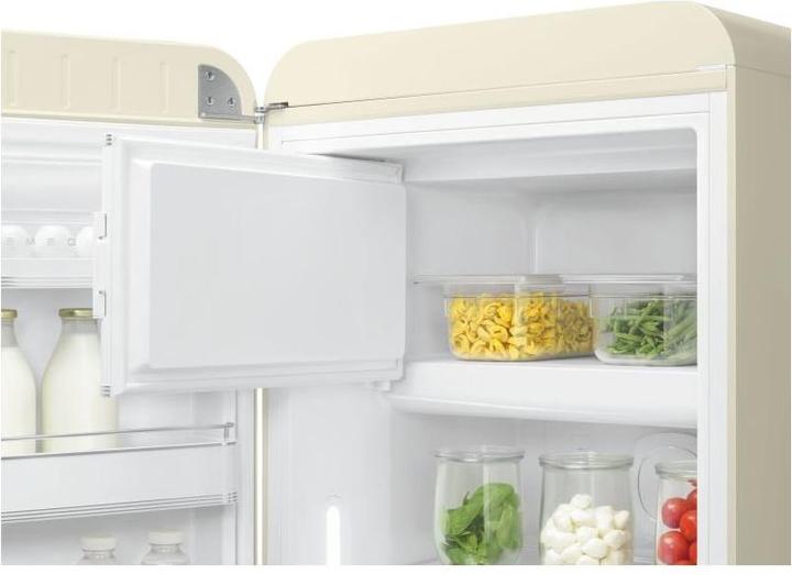Image du produit Smeg Style rétro FAB28LCR5 (270 l)