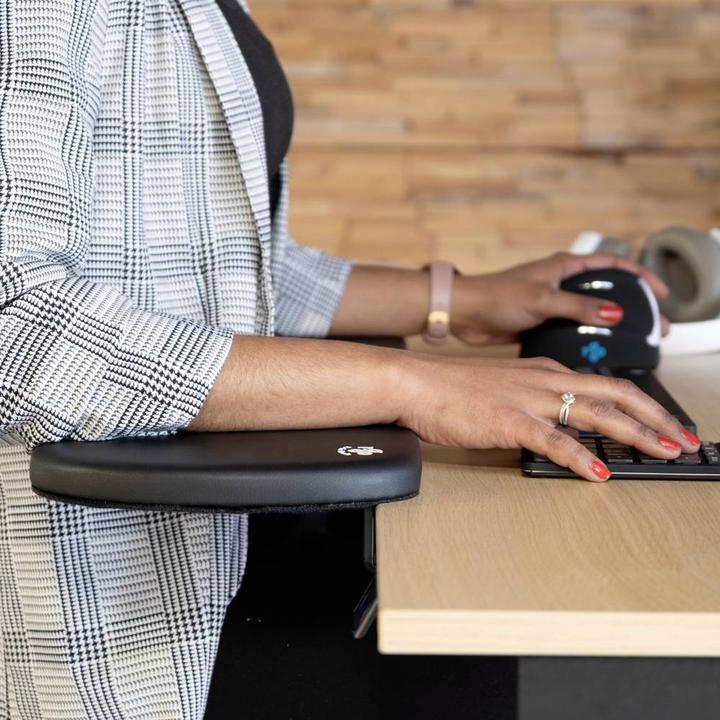 Actual product image R-Go Tools Ergonomic Armrest Black