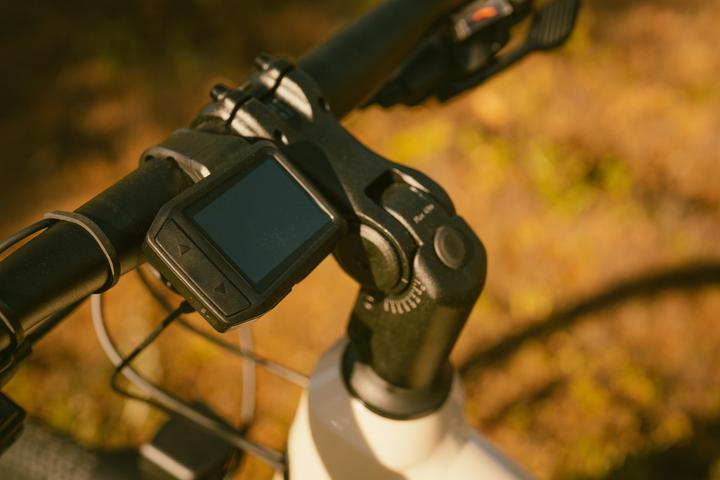 Produktbild Rockrider E-Bike SUV Trekking 28 Zoll e-actv 500 LF niedriger Einstieg Yamaha beige