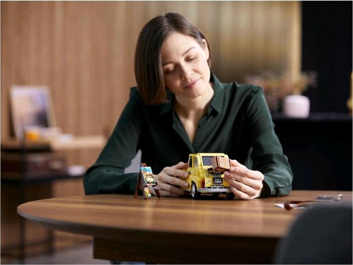 Actual product image LEGO Fiat 500 (10271, LEGO Creator Expert, LEGO Rare Sets)