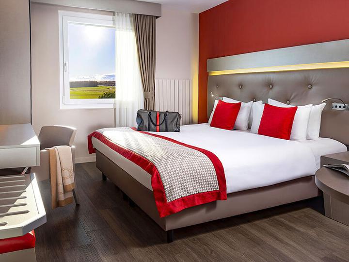 Produktbild Smartbox 2 Übernachtungen im 4* Hotel mit Zugang zum Spa in der Nähe von Genf (2 Pers.)