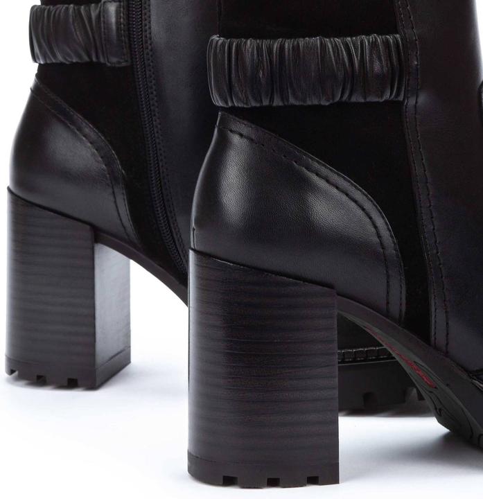 Actual product image Pikolinos Cervera (37)