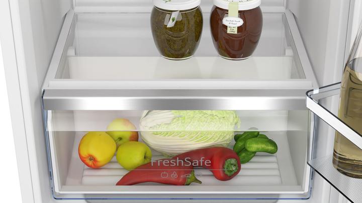 Actual product image Neff Set of built-in/undercounter refrigerator and accessories, KI2322FE0 + KS1870Z0, KMK102GF1 (147 l)