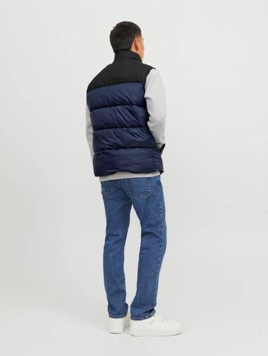 Produktbild Jack & Jones Recycelter Polyester Weste (M)