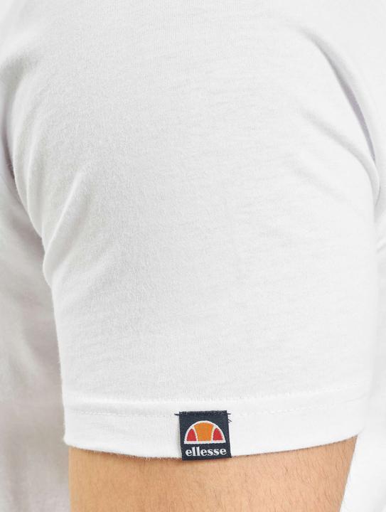 Actual product image Ellesse tee (S)