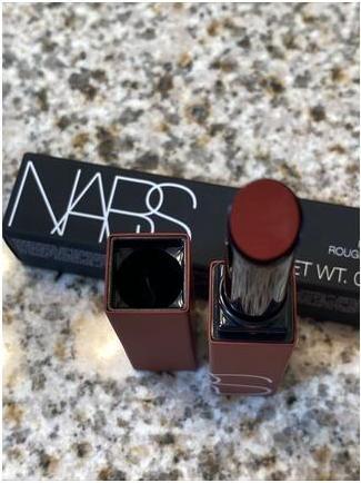 Produktbild NARS Cosmetics Powermatte High Itensitiy (102 Killer Queen)