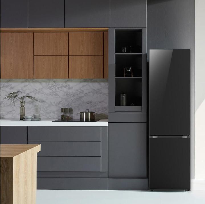 Produktbild LG CHLODZ-ZAMR. GBB72BM9DQ (387 l)