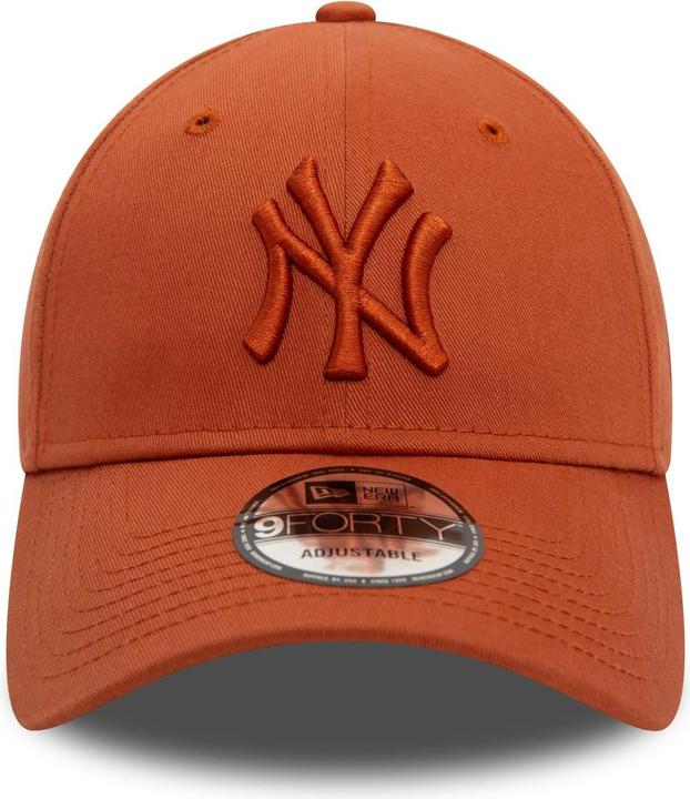 Actual product image New Era 9Forty Strapback Cap - New York Yankees terracota