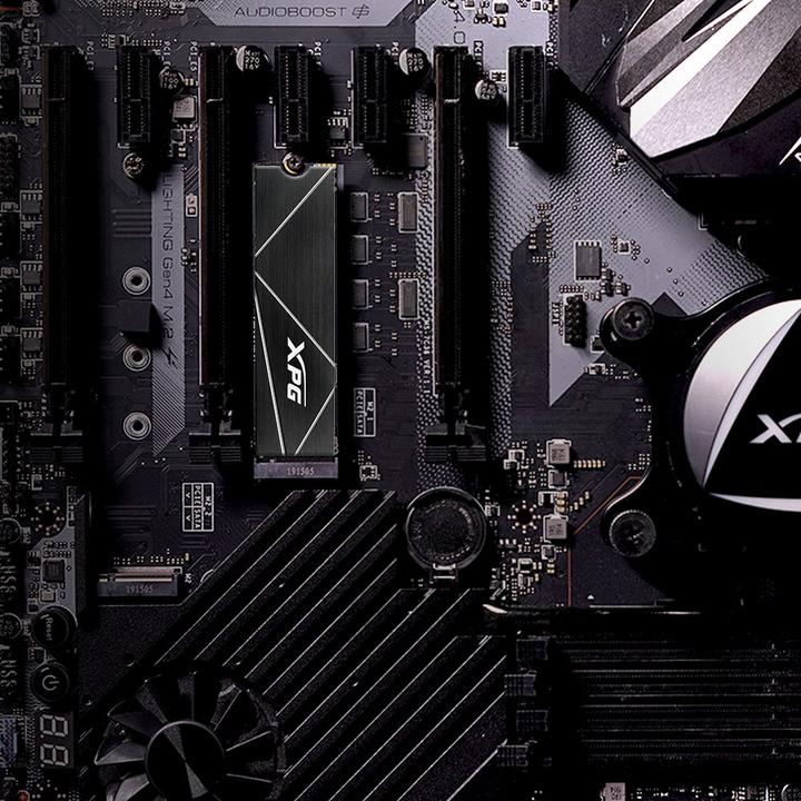 Productafbeelding Adata XPG Gammix S70 Blade (512 GB, M.2 2280)