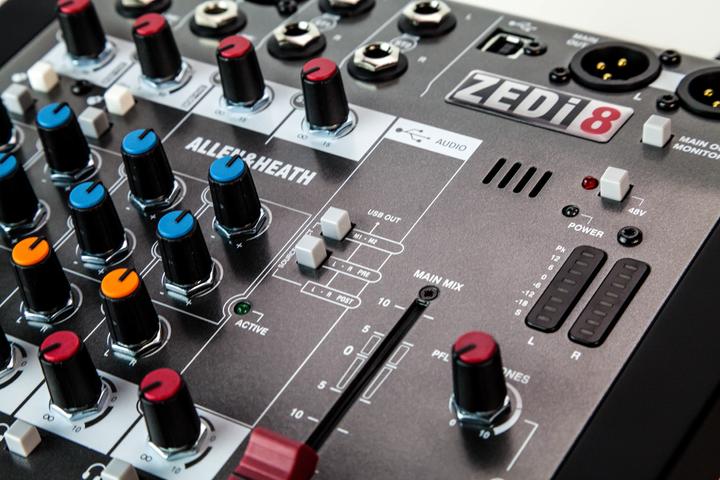 Produktbild Allen & Heath ZEDi-8 (Studio- und Livemixer)